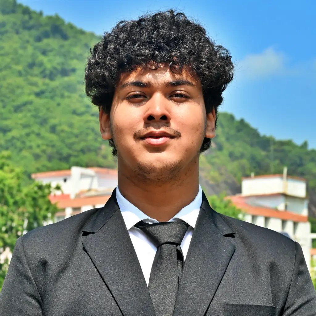 Mr. Zeeshan Amzed Hassan